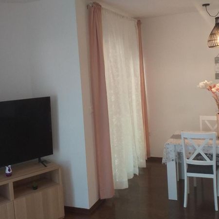 Apart Centar Umag Edda Joakima Rakovca 7 E 52470-Умаг Экстерьер фото